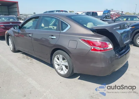2015 Nissan Altima 2.5 Sv z USA, uszkodzony, nr VIN 1N4AL3AP2FC114927